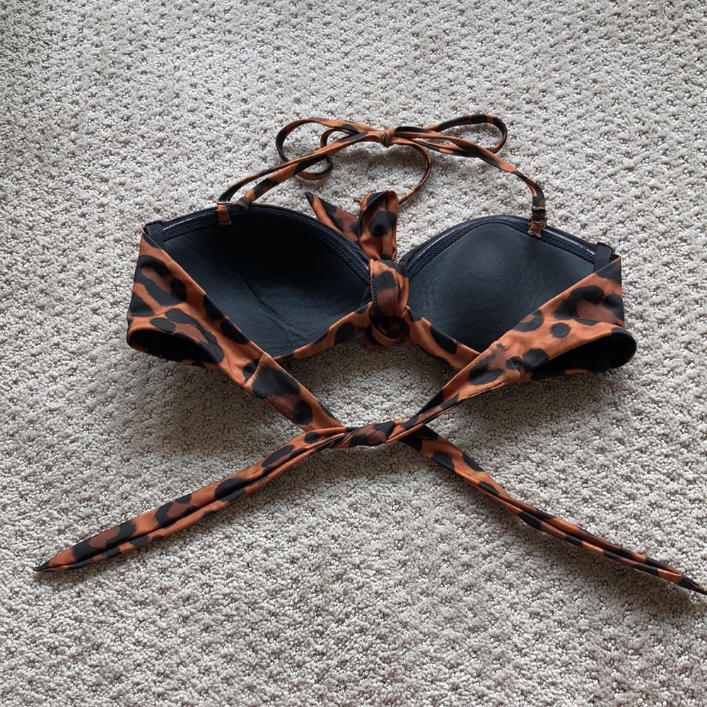 Gently worn H & M swim size 8 - Picture 3 of 4